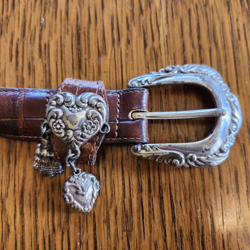 BRIGHTON SILVER BELT.  Has tag. Small sz (roughly 34 1/2" end to end) See photos